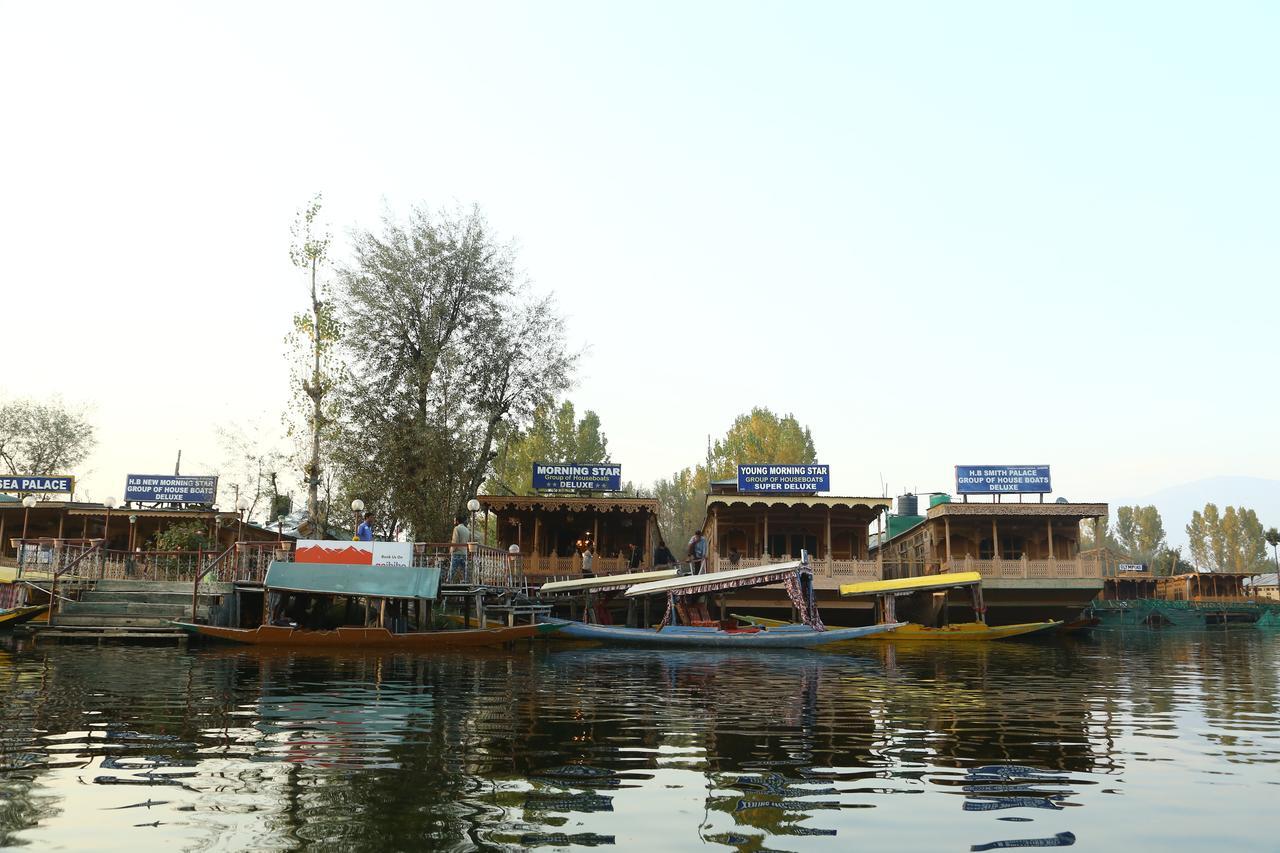Morning Star Group Of Houseboats Hotel Srīnagar Buitenkant foto